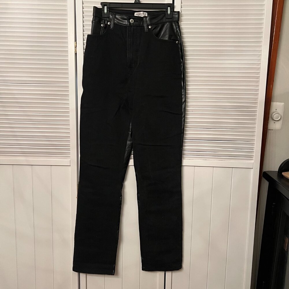 Abercrombie & Fitch Curve Love High Rise Straight Jean Black Size 6 X-Long